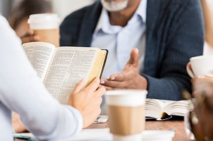 7 Tips on How to Study the Bible